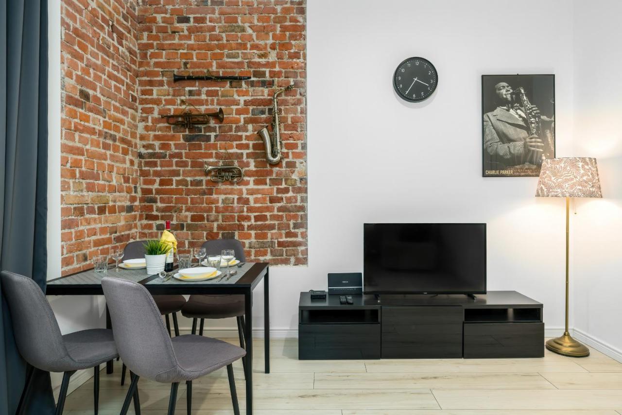 Apartments City Center Saint Wojciech By Renters ポズナン エクステリア 写真