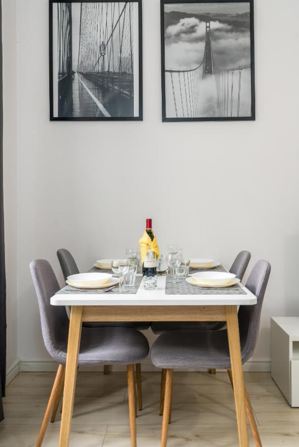 Apartments City Center Saint Wojciech By Renters ポズナン エクステリア 写真